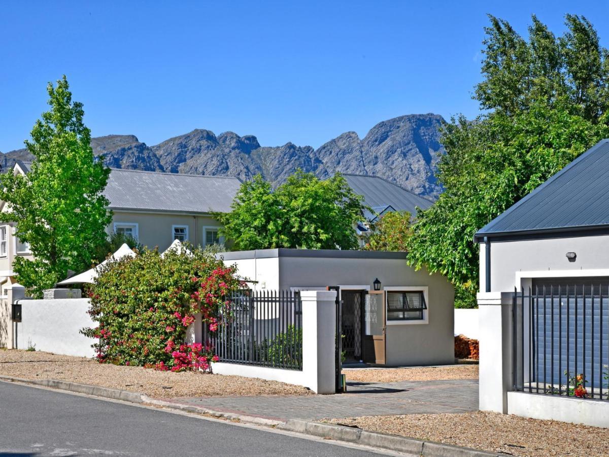 La Rochelle Cottage フランシュホーク エクステリア 写真