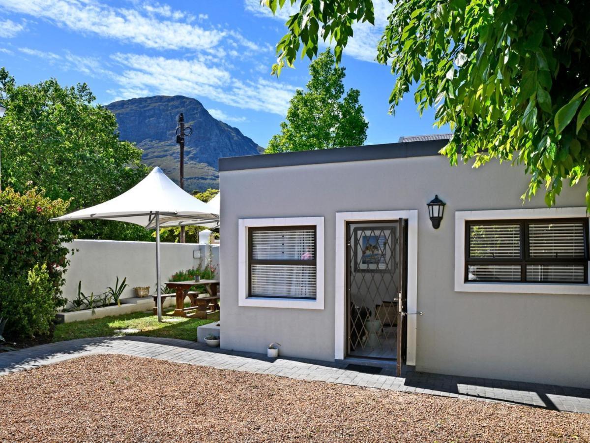 La Rochelle Cottage フランシュホーク エクステリア 写真